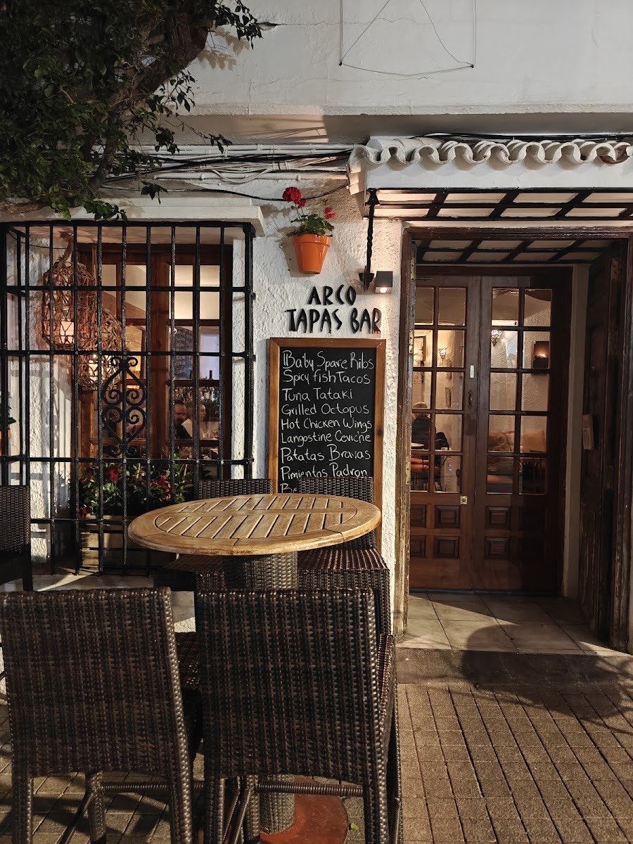 Arco Tapas Bar, Marbella