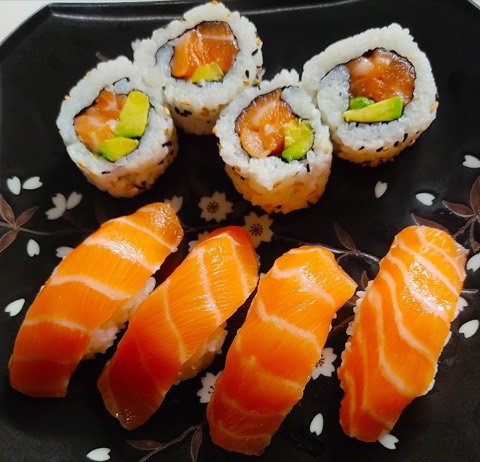 ASIAN RESTAURANT MECA — the food and the room