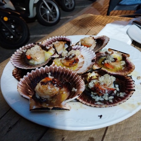 Bar La Morenita — the food and the room