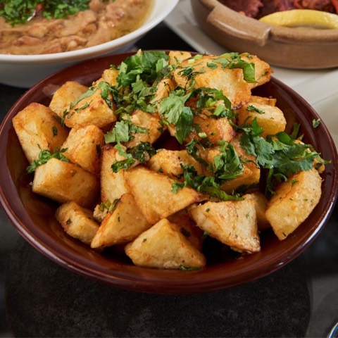 Chelo Lebanese Restaurant — the food and the room