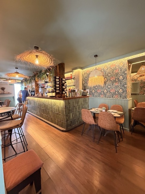El Patio Antiguo — the food and the room
