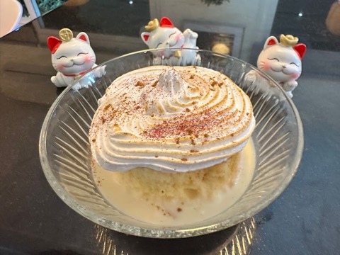 GustoYFantasia — the food and the room