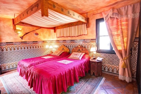 Hotel and Restaurant Amanhavis — the room