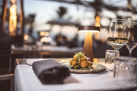 Restaurante Garum Marbella — the food and the room