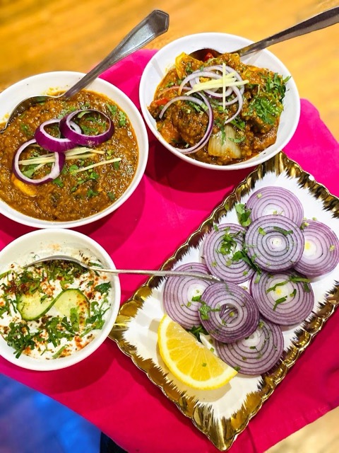 Taj Mahal Marbella Indian Restaurant — the food and the room
